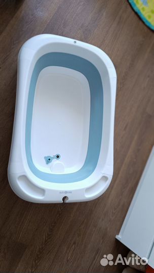 Детская ванночка для купания складная