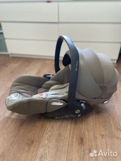 Автокресло Cybex Cloud Q с базой
