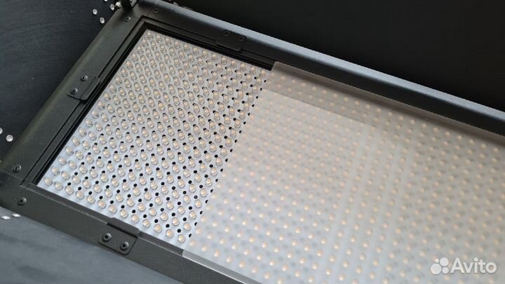 Cвет панель falcon eyes LG 900/LED V-mount