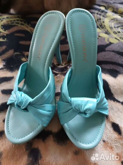 Шлепанцы 38 размер