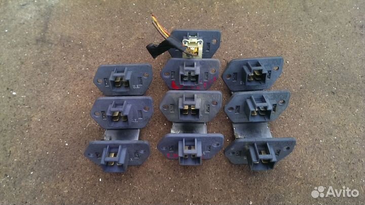 Резистор отопителя Шевроле Aveo T200 2003 - 2008