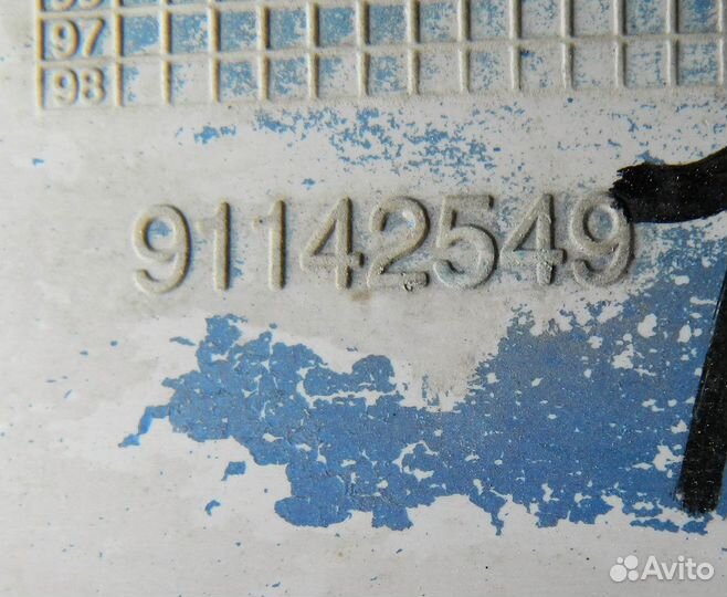 Накладка стойки задней левой наружная Opel Fronter