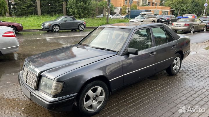 Mercedes-Benz W124 2.6 МТ, 1988, 309 873 км