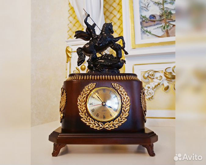 Часы настольные