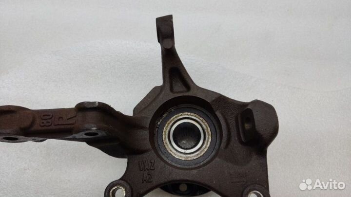 Кулак поворотный передний правый Renault Arkana JC