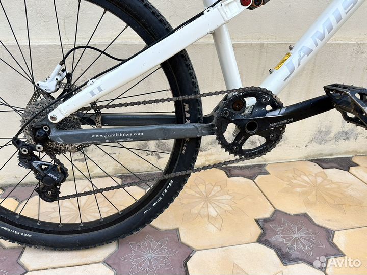 Велосипед jamis
