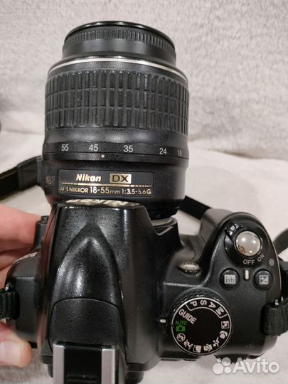 Зеркальный фотоаппарат nikon D3000