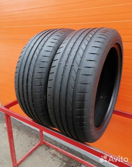 Goodyear EfficientGrip 235/45 R19 95K