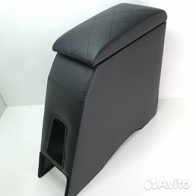 Подлокотник Бар Лада Xray 