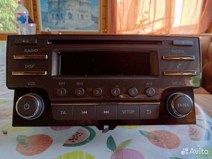 Головное устройство на nissan tiida 2015
