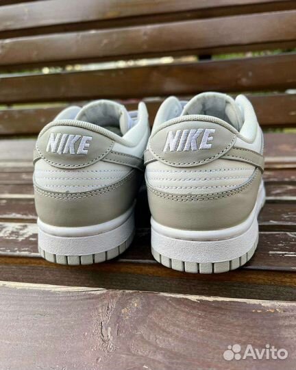 Кроссовки Nike Dunk low