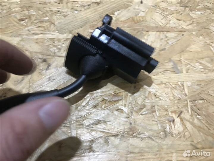 Переключатель регулировки рулевой колонки