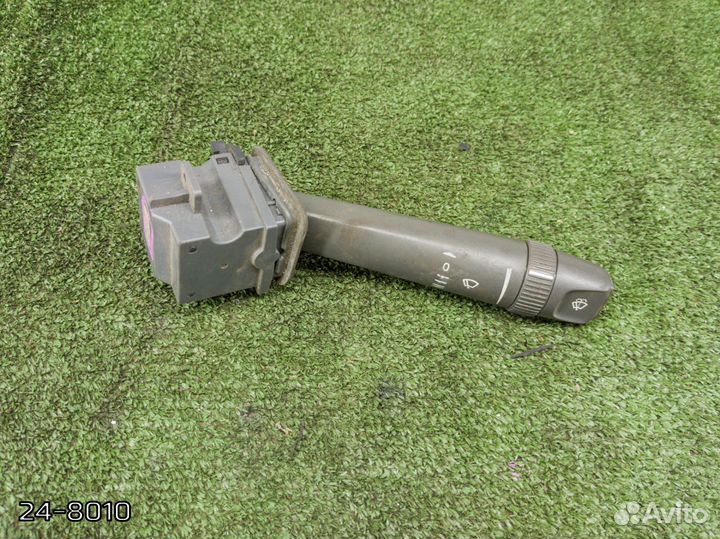 Переключатель стеклоочистителей Volvo S60, V70, S8