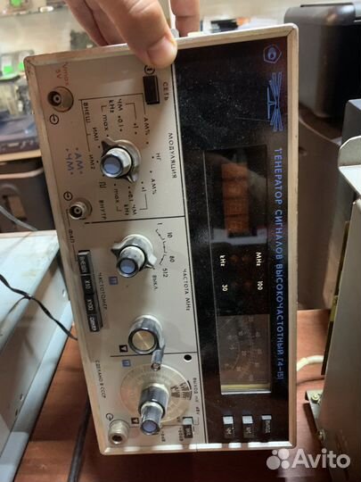 Генератор сигналов высокочастотный г4-151