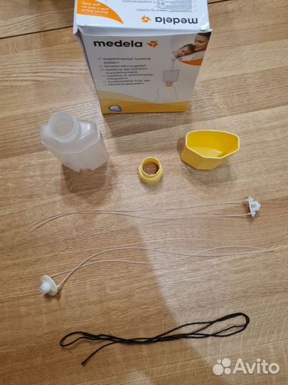 Medela Дополнительная система кормления (SNS)