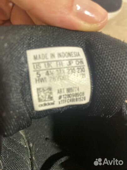 Кросовки adidas для мальчика (eu 37, ru 36)