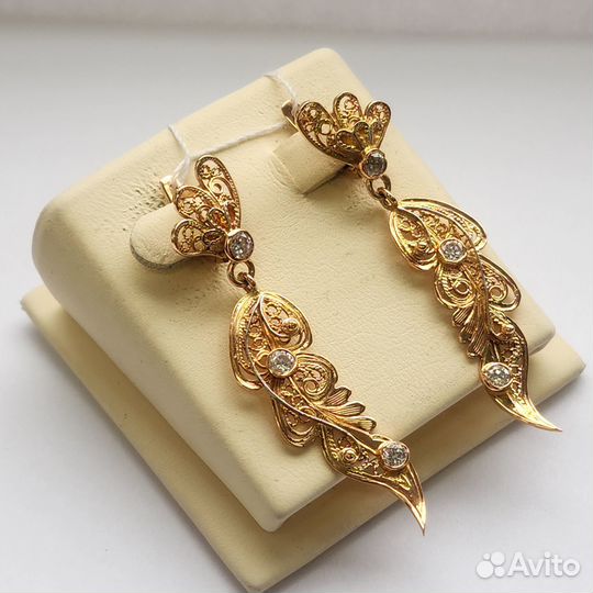 Золотые серьги 585 пробы бу фианиты 7,57