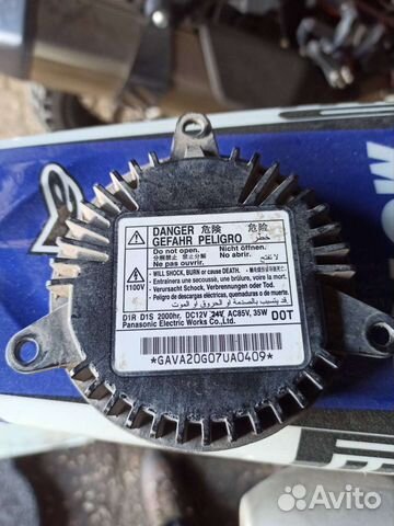 Cadillac CTS 2 блок розжига ксенона