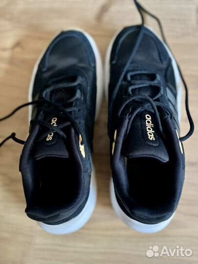 Кроссовки женские adidas 38 размер