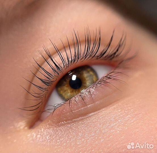 Оформление и окрашивание бровей