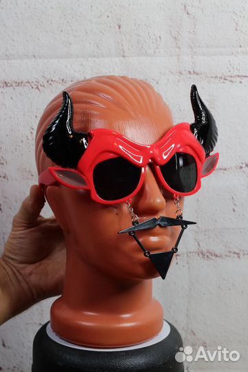 Очки карнавальные черт с рогами на хэллоуин