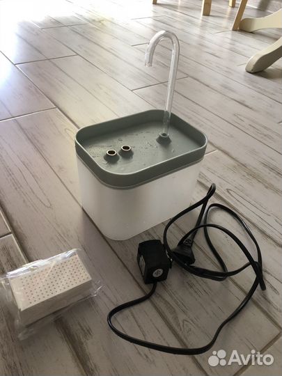 Поильник для кошек