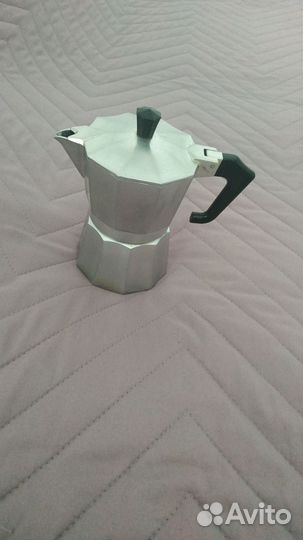 Гейзерная кофеварка