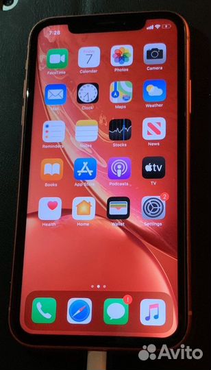 Телефон iPhone хр 64гб
