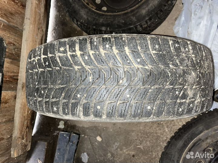 Michelin X-Ice North 205/65 R16