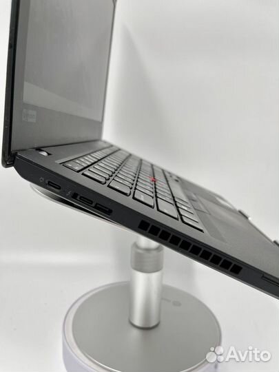 Ноутбук бизнес Lenovo ThinkPad T480