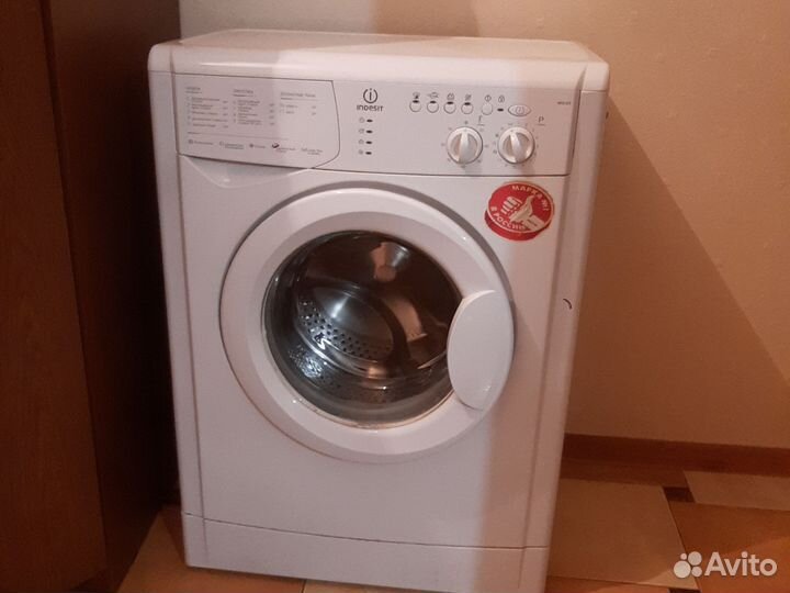 Стиральная машина indesit