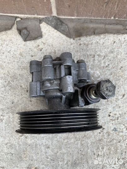 Насос гур land rover sport 1 4.4