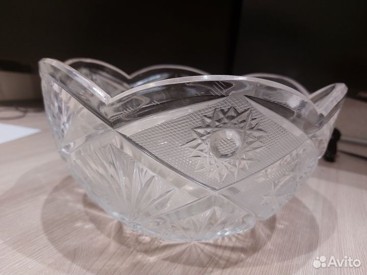 Хрустальная ваза большая