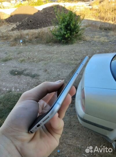 iPhone 6, 64 ГБ
