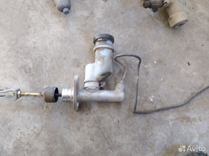 Цилиндр сцепления главный Hyundai Accent (MC) III