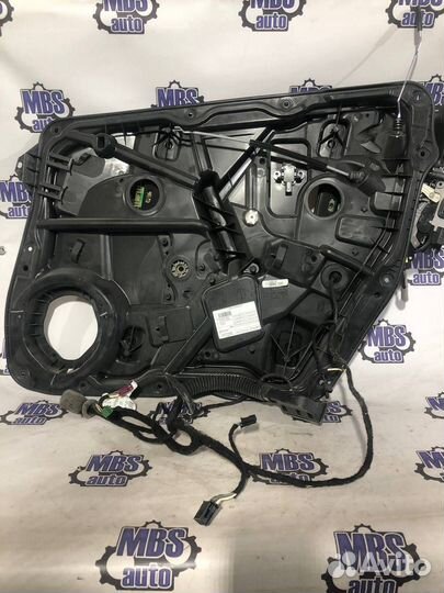 Стеклоподъемник передний левый Mercedes-Benz GLE