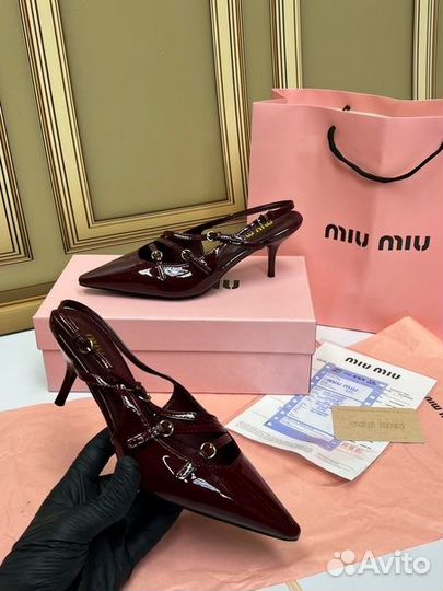 Босоножки Miu Miu