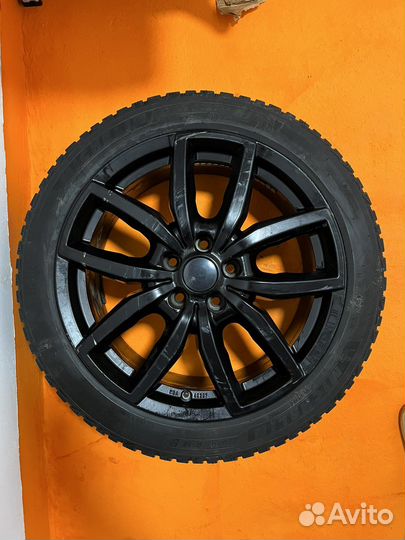 Dezent TE, Michelin X-Ice North 4