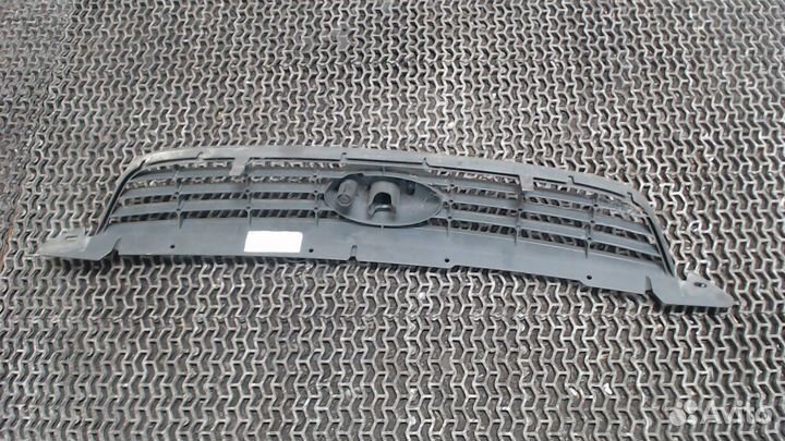 Решетка радиатора Ford Focus 2, 2009
