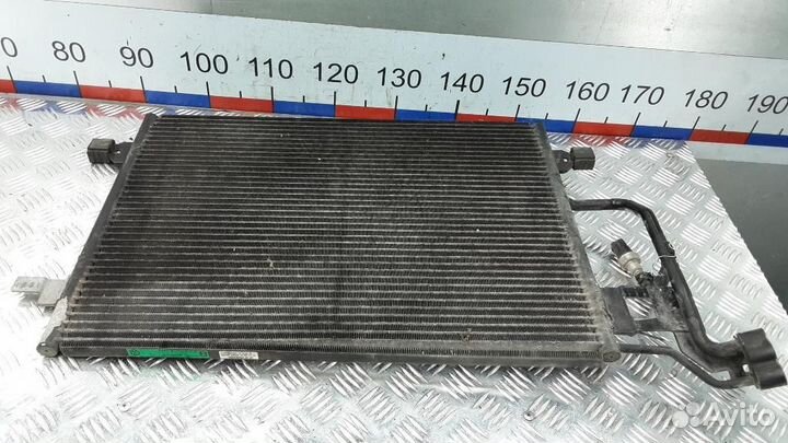 Радиатор кондиционера (конденсер) Volkswagen Passa