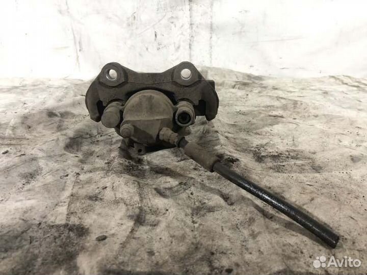 Суппорт тормозной задний левый Mercedes-Benz