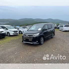 Toyota Noah 2.0 CVT, 2020, 20 000 км