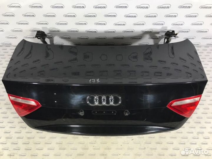 Крышка багажника Audi A5 8T 3.2 cala 2008