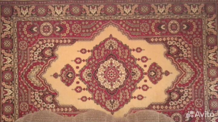 Ковер бу шерстяной