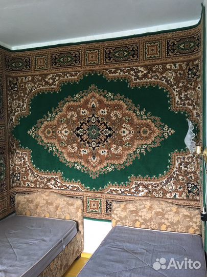 Ковер шерстяной новый