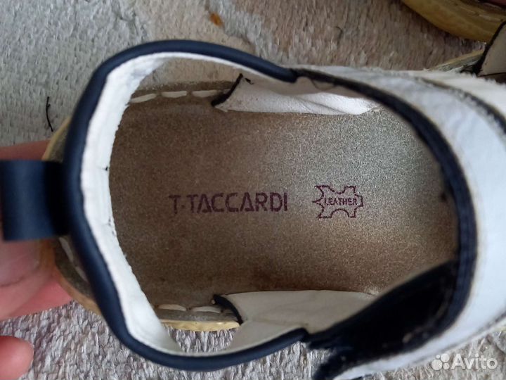 Обувь для девочки сандали