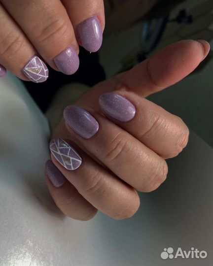 Маникюр. Педикюр. Наращивание ногтей