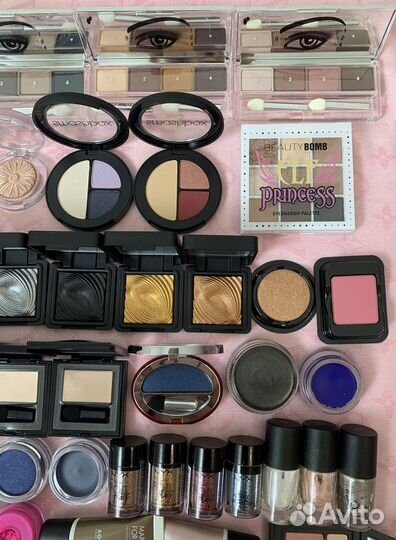 Тени Este Lauder, Clinique