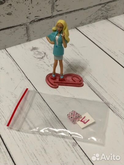 Киндер Барби Профессии