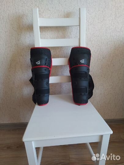 Мотозащита наколенники